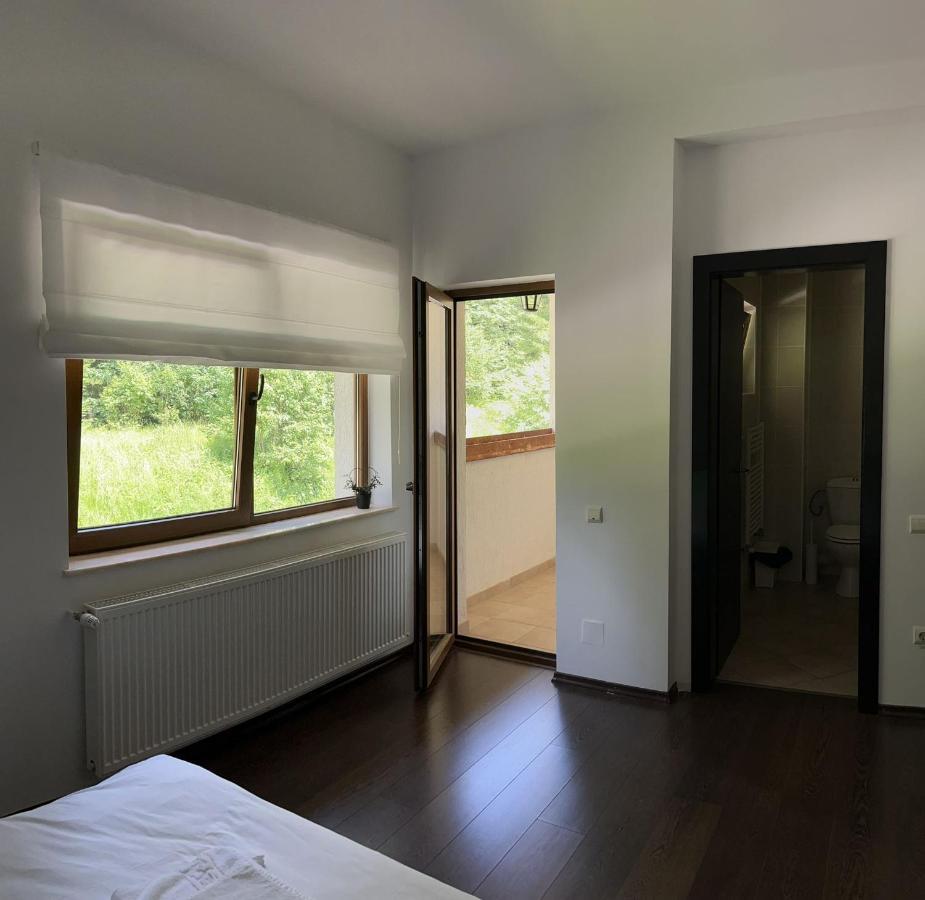 Vila 7 Predeal - Unique Location In The Forest Esterno foto